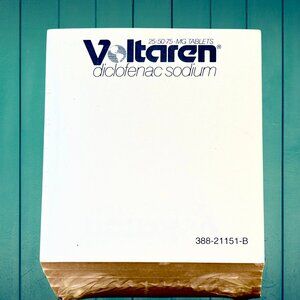 Pharmaceutical Drug Rep Voltaren Post-it Note Pad Collectible New